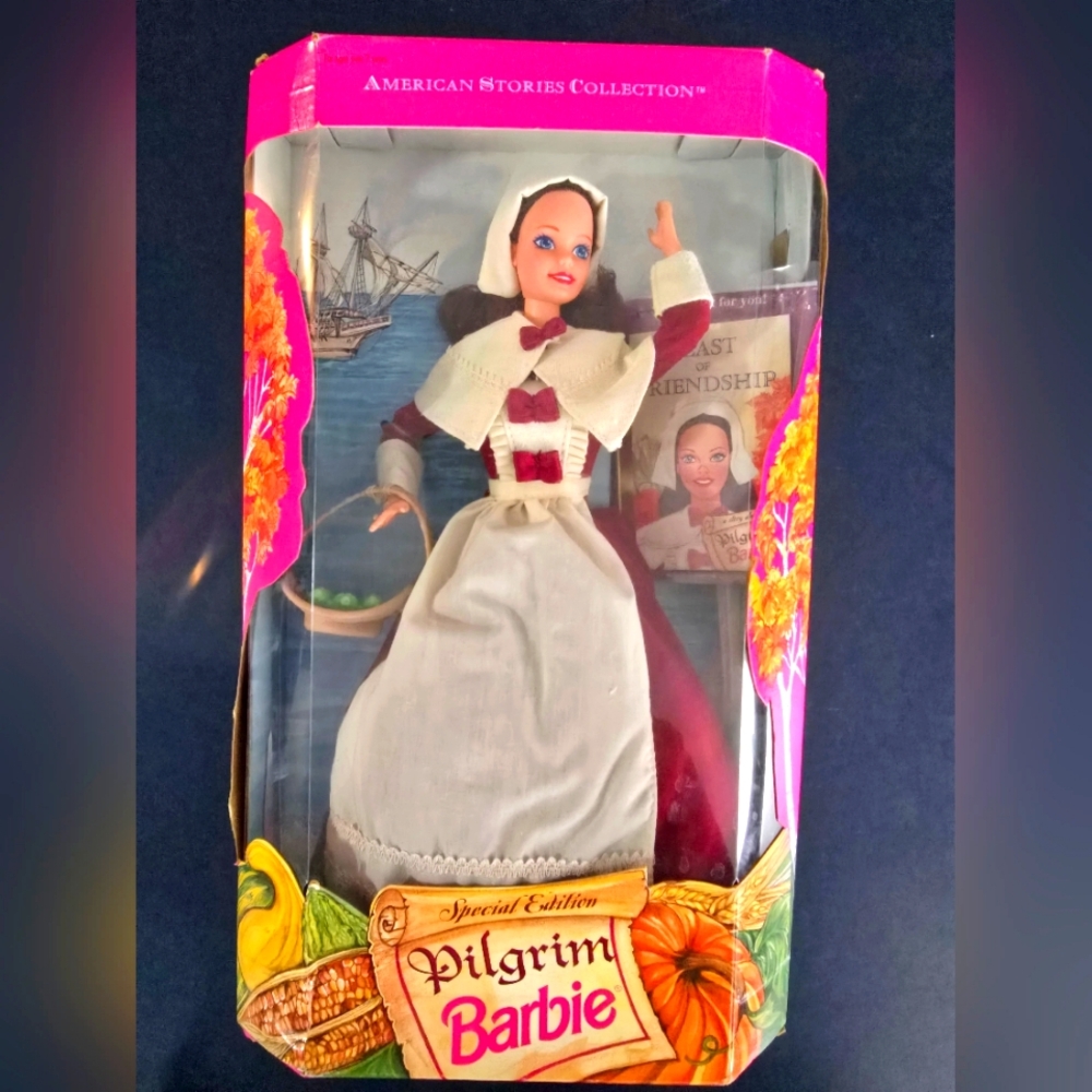 1994 American Stories Collection Pilgrim and Colonial Barbies